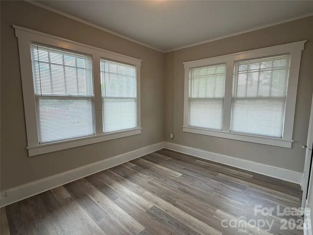 215 N 3rd Street Albemarle NC 28001