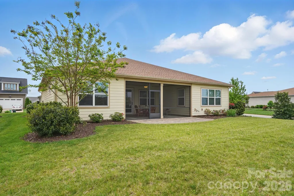 5247 Looking Glass Trail Denver NC 28037