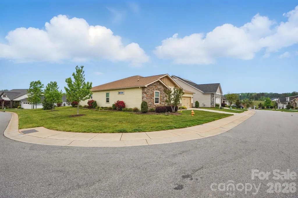 5247 Looking Glass Trail Denver NC 28037