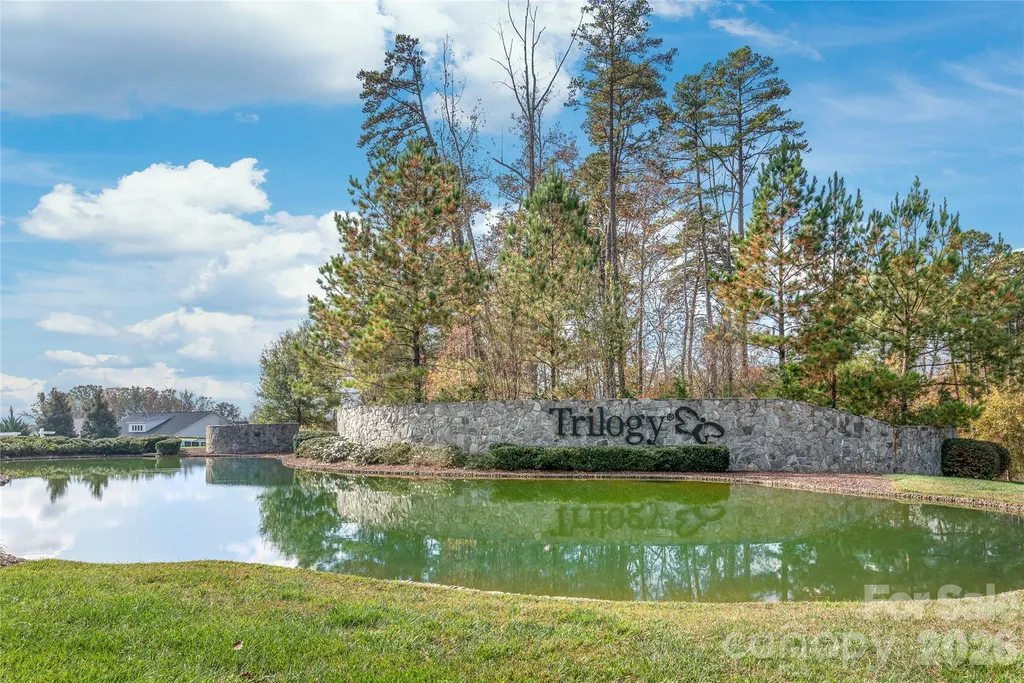 5247 Looking Glass Trail Denver NC 28037