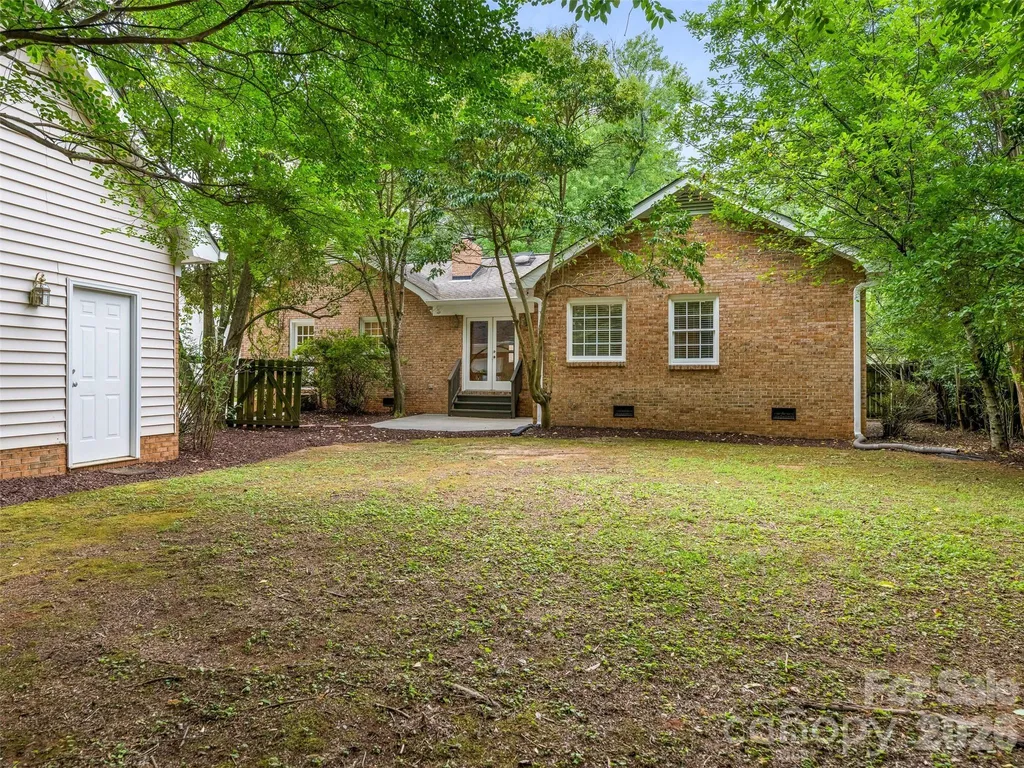 5020 Glenbrier Drive Charlotte NC 28212