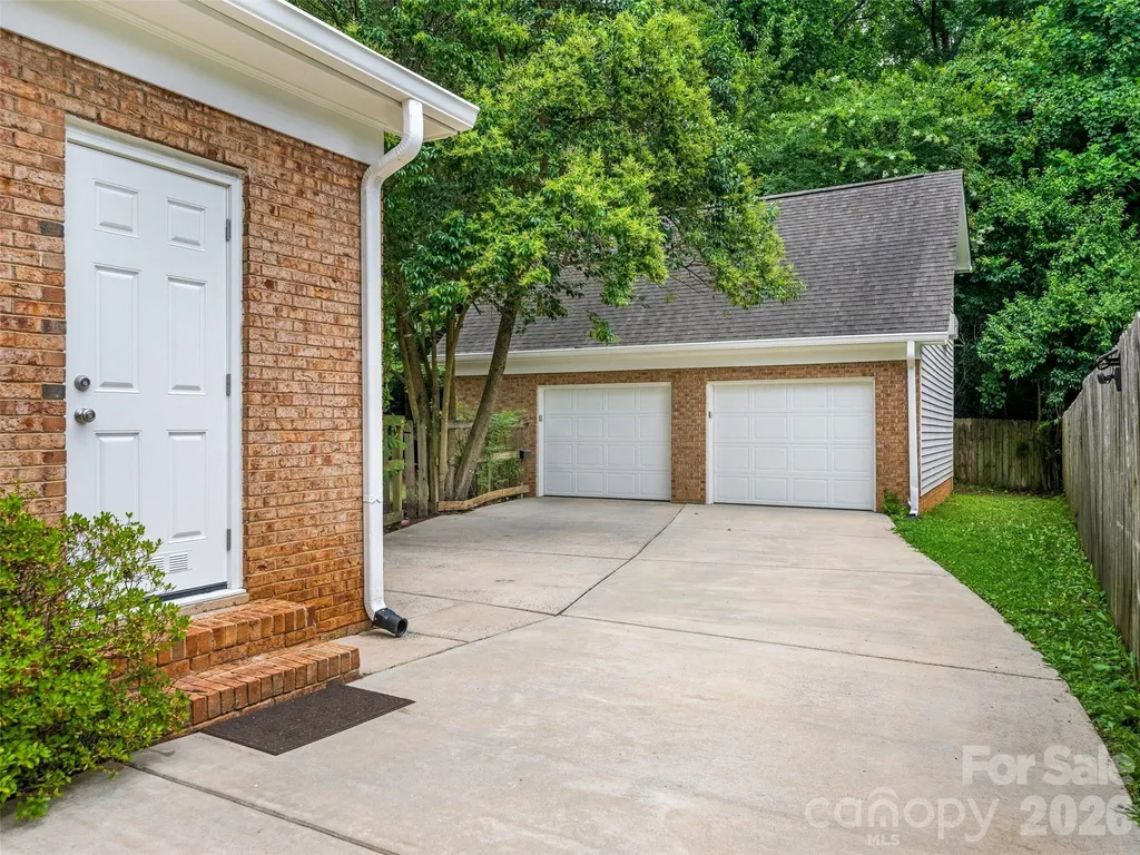 5020 Glenbrier Drive Charlotte NC 28212