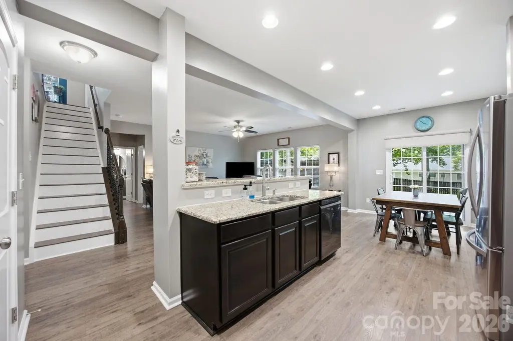 12325 Canal Drive Huntersville NC 28078