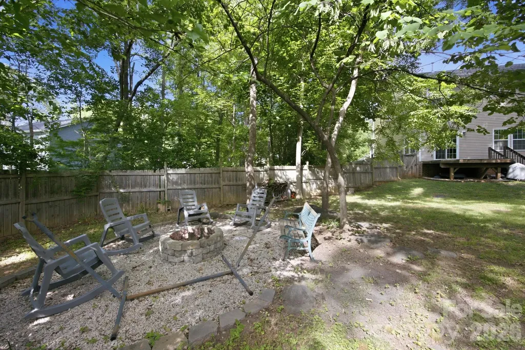 12325 Canal Drive Huntersville NC 28078
