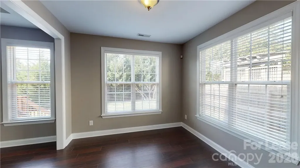 8517 Delamere Lane Charlotte NC 28269