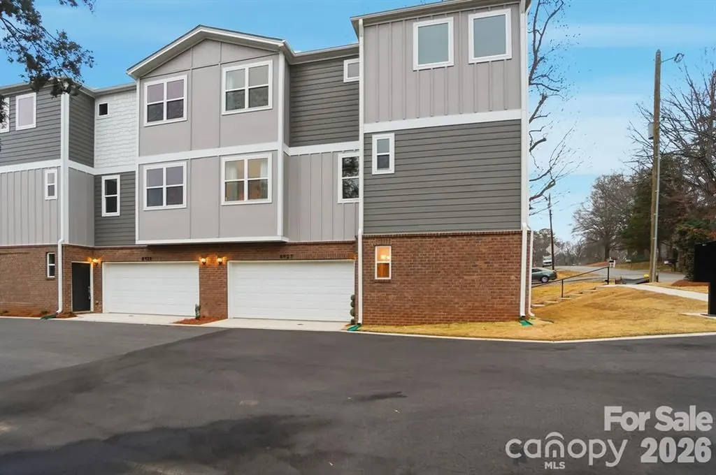 8927, 8929, 8931, 8935 Sharonbrook Drive Charlotte NC 28210
