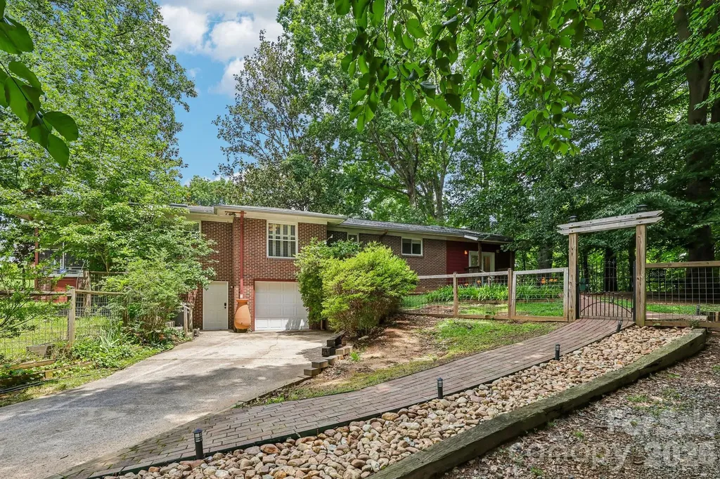 312 Cook Street Kannapolis NC 28083