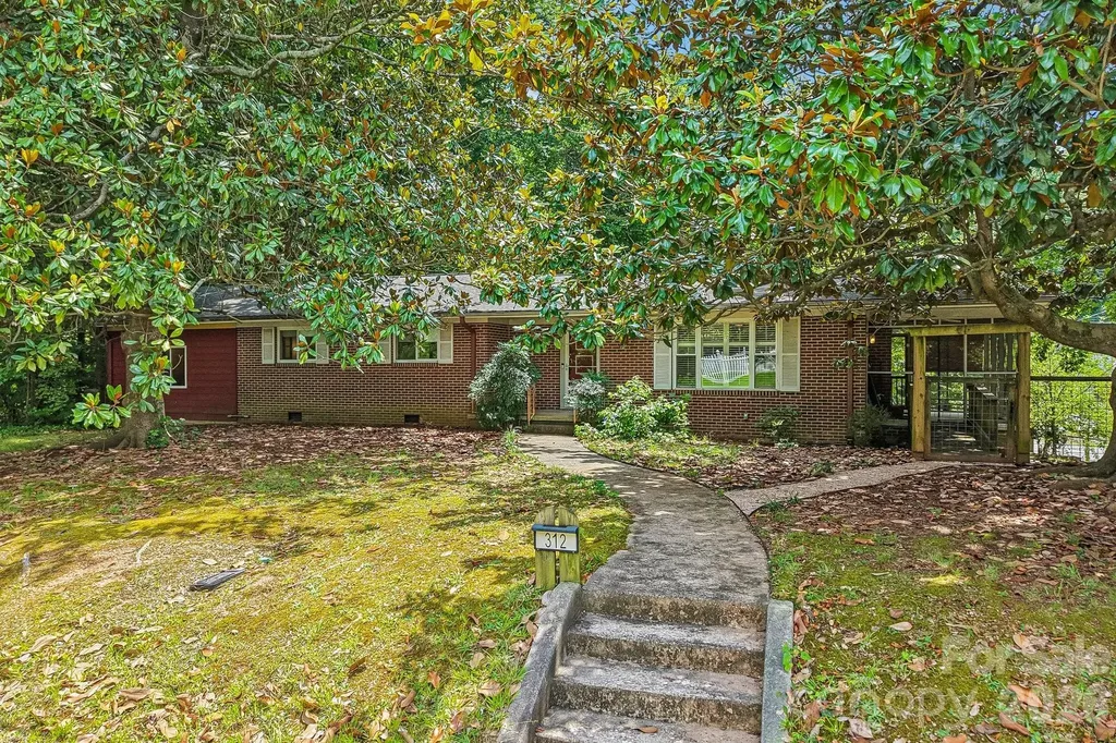 312 Cook Street Kannapolis NC 28083