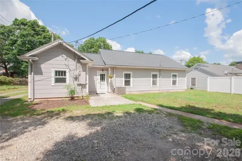 2505 Shelton Avenue Statesville NC 28677