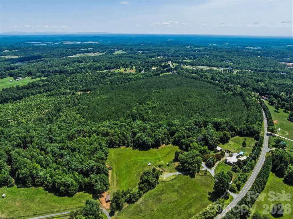 6783 Peniel Road Tryon NC 28782