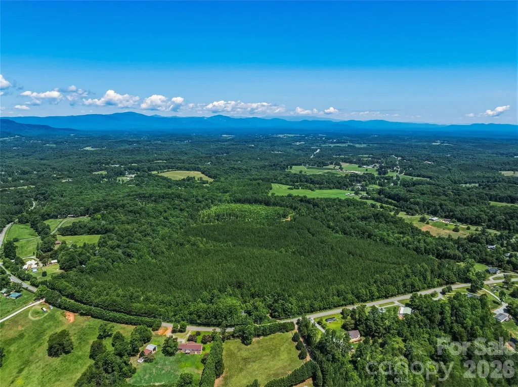 6783 Peniel Road Tryon NC 28782