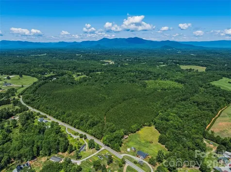 6783 Peniel Road Tryon NC 28782