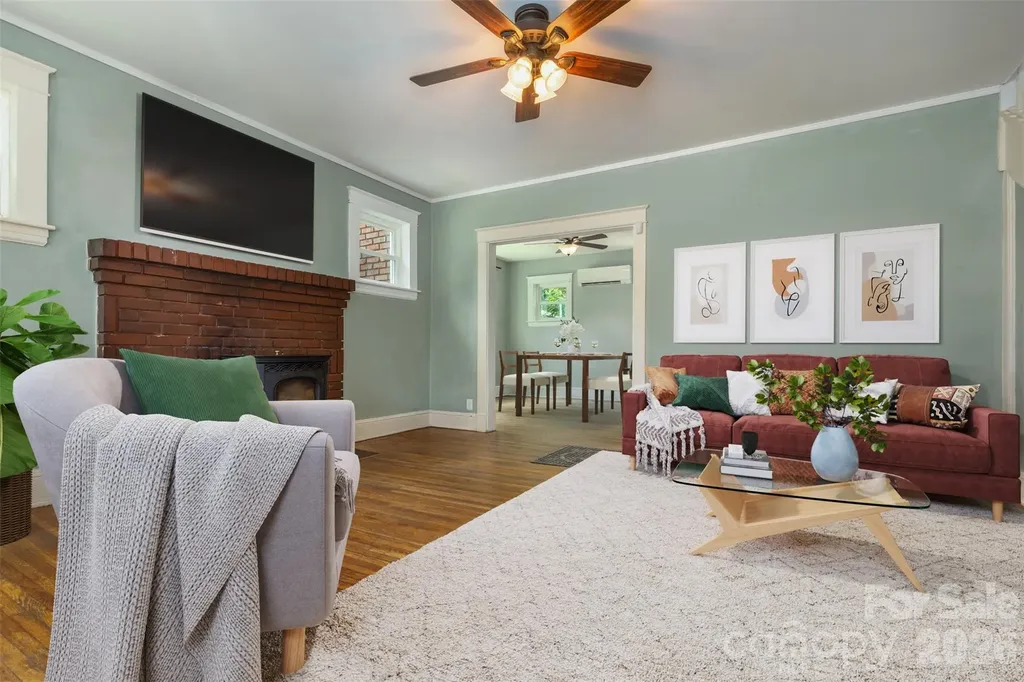 74 Arlington Street Asheville NC 28801