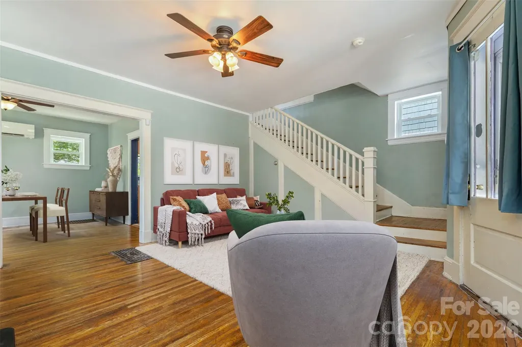 74 Arlington Street Asheville NC 28801