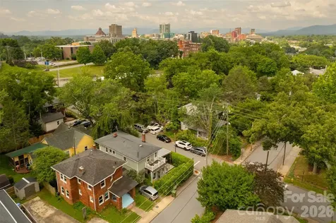 74 Arlington Street Asheville NC 28801