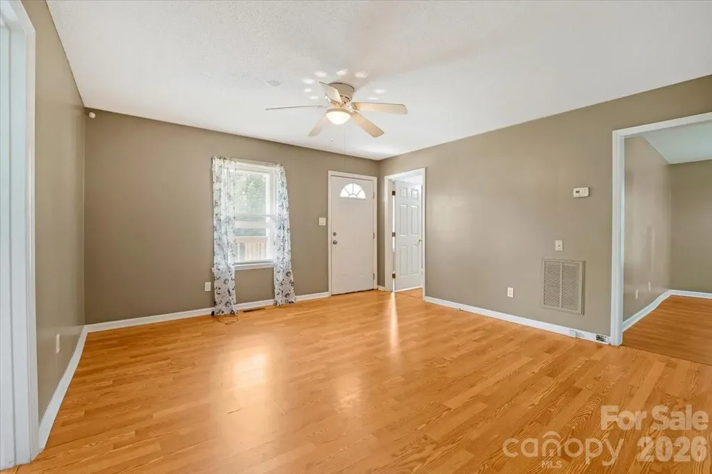 100 Gilmer Street Gastonia NC 28052