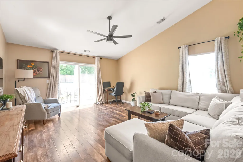 251 Summit Park Court Kannapolis NC 28083