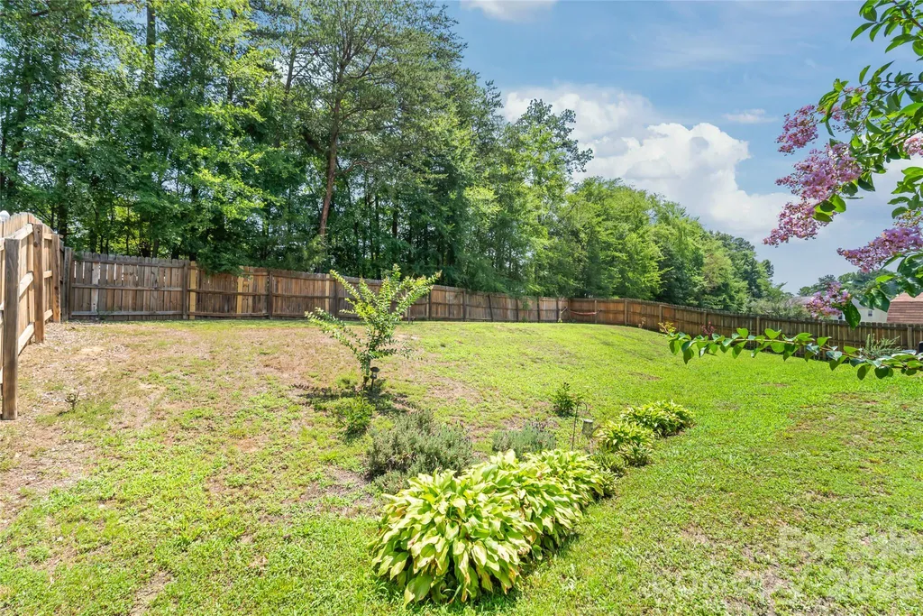 251 Summit Park Court Kannapolis NC 28083