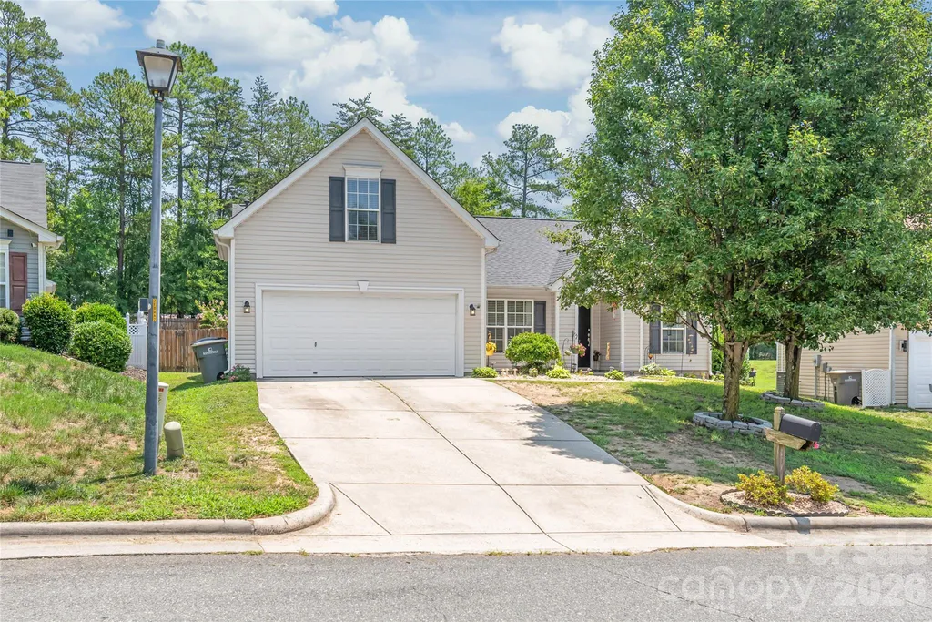 251 Summit Park Court Kannapolis NC 28083