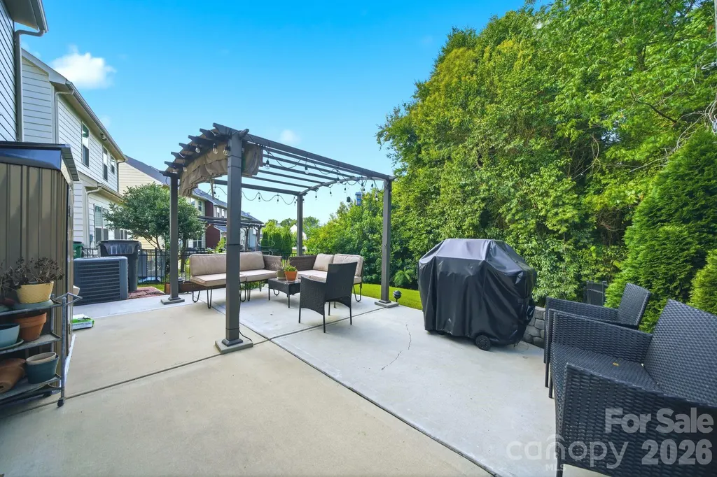 1829 Evergreen Drive Charlotte NC 28208