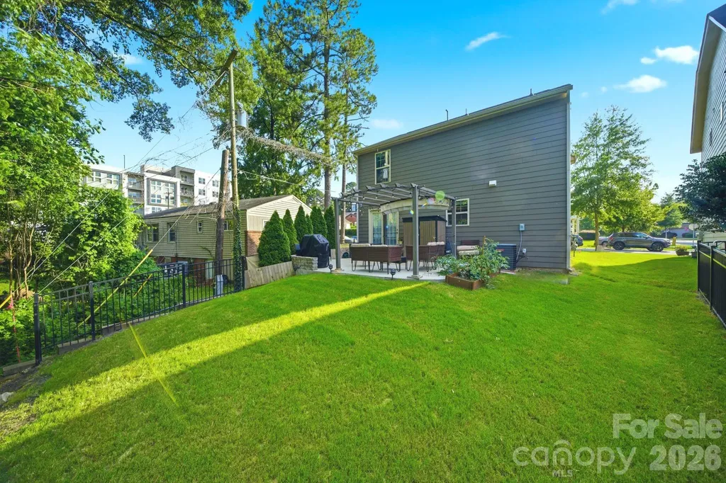 1829 Evergreen Drive Charlotte NC 28208