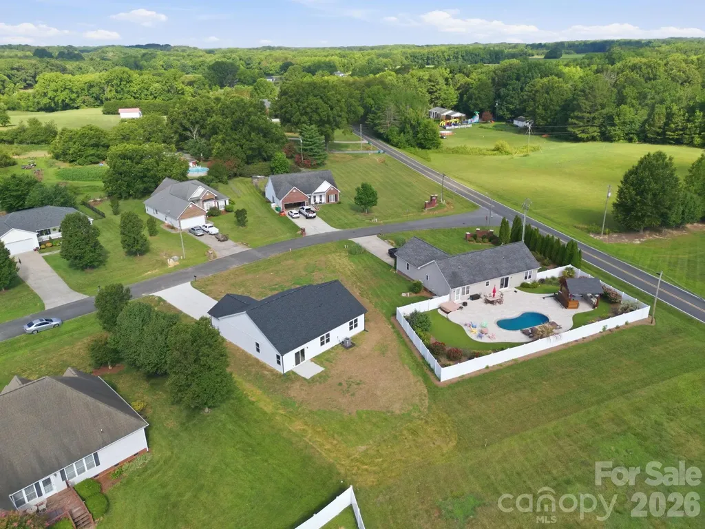 1962 Redwood Drive Oakboro NC 28129