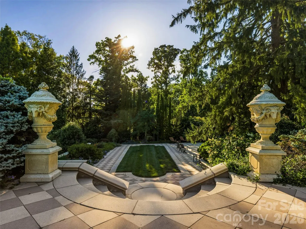 7 Stuyvesant Road Biltmore Forest NC 28803