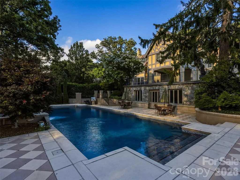 7 Stuyvesant Road Biltmore Forest NC 28803