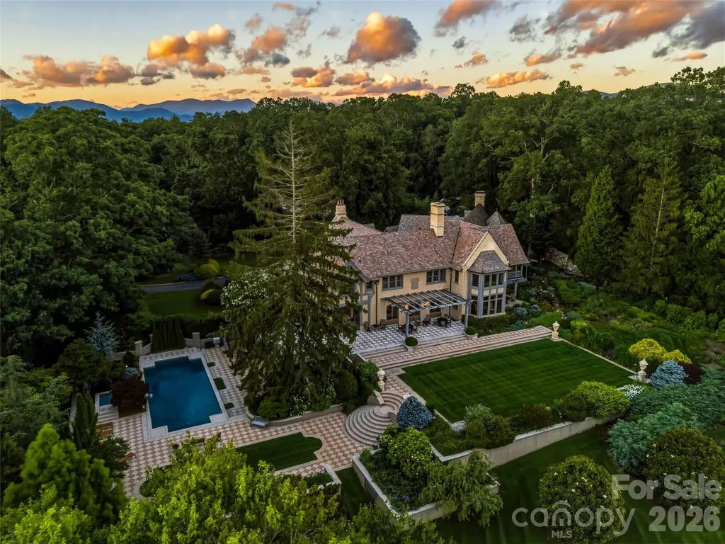 7 Stuyvesant Road Biltmore Forest NC 28803