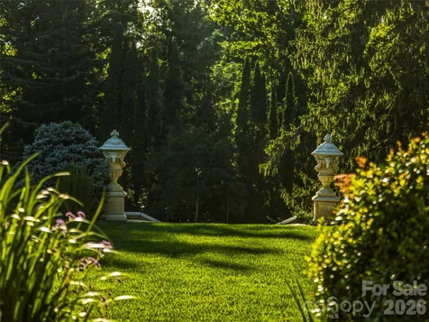 7 Stuyvesant Road Biltmore Forest NC 28803
