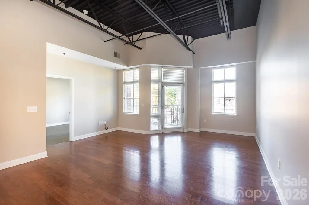 3920 Sharon Road Charlotte NC 28211