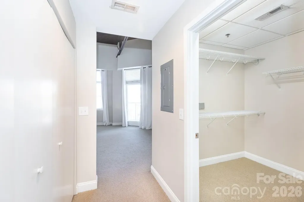 3920 Sharon Road Charlotte NC 28211