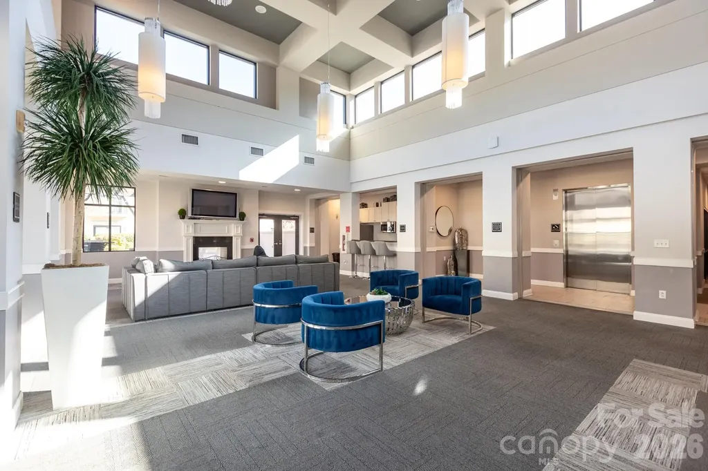 3920 Sharon Road Charlotte NC 28211
