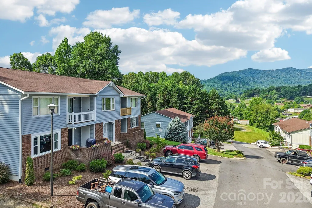 70 Nazarene Way Waynesville NC 28785