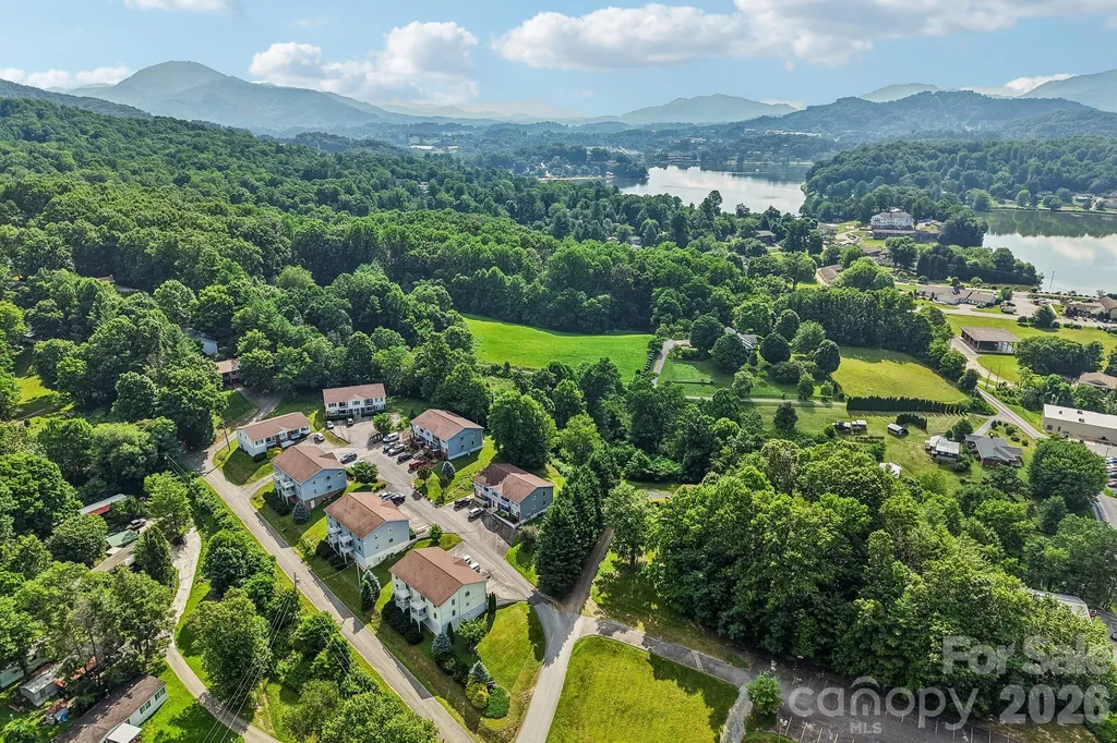 70 Nazarene Way Waynesville NC 28785