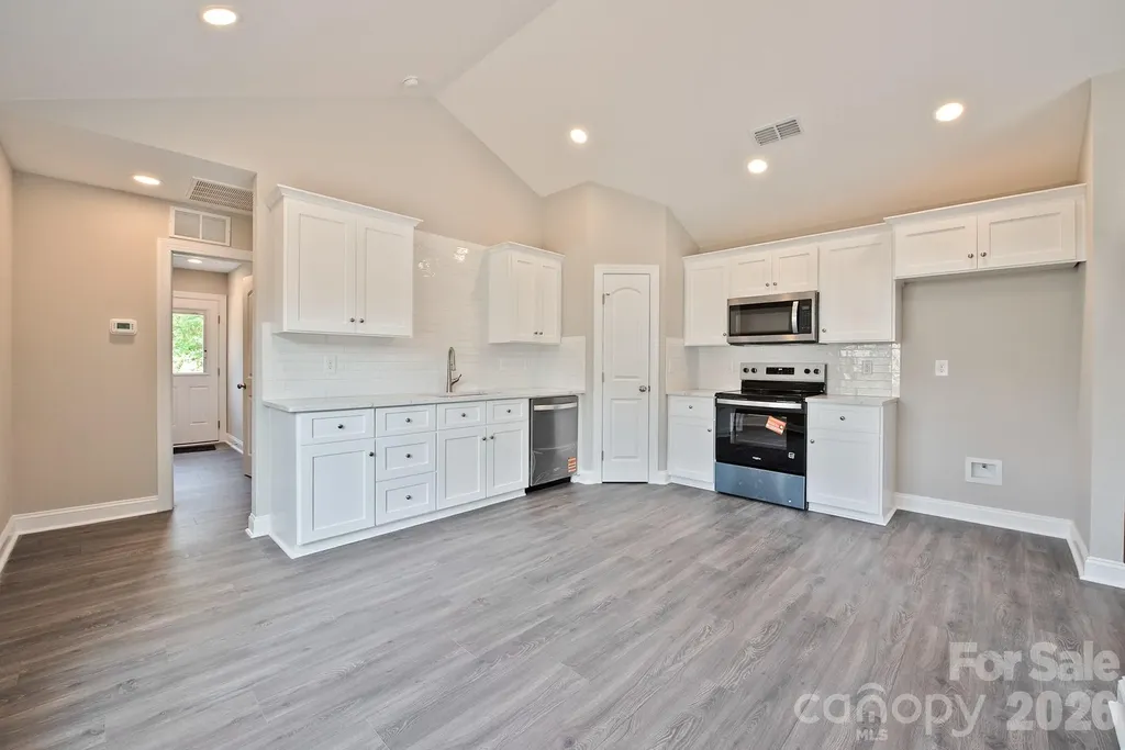 125 S Beaver Street Landis NC 28088