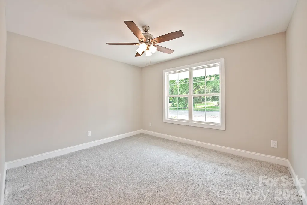 125 S Beaver Street Landis NC 28088