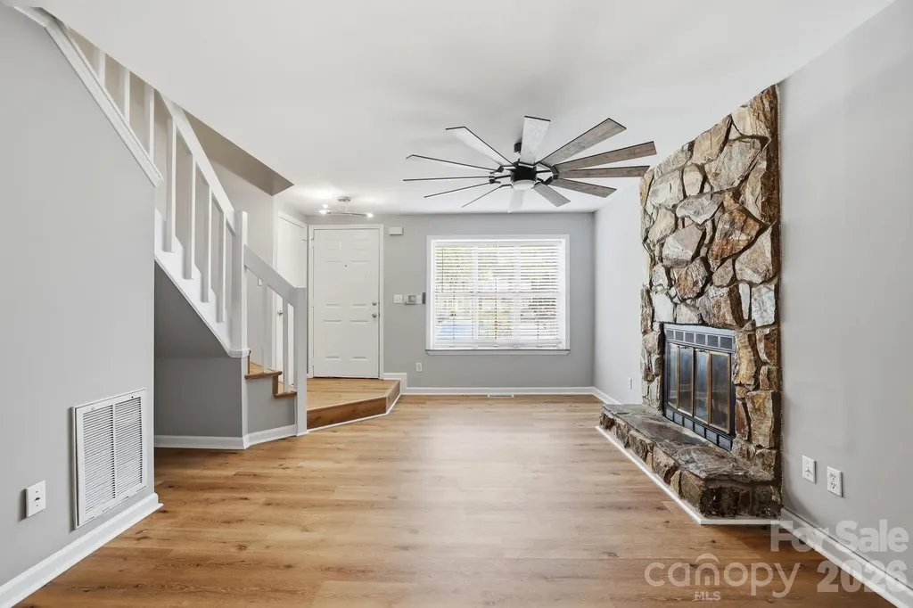 8237 Circle Tree Lane Charlotte NC 28277