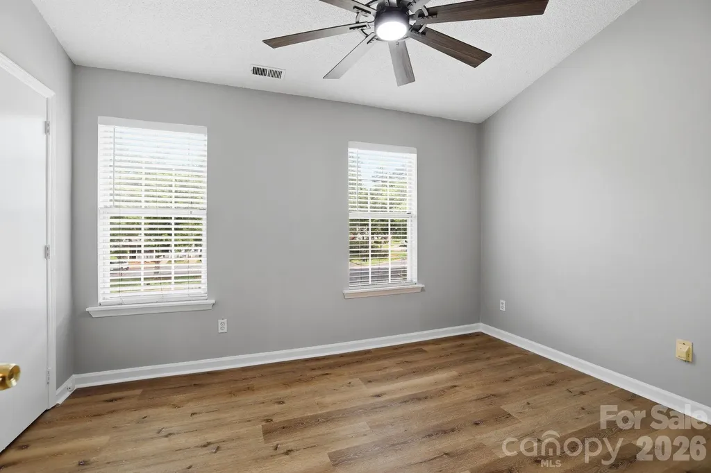 8237 Circle Tree Lane Charlotte NC 28277