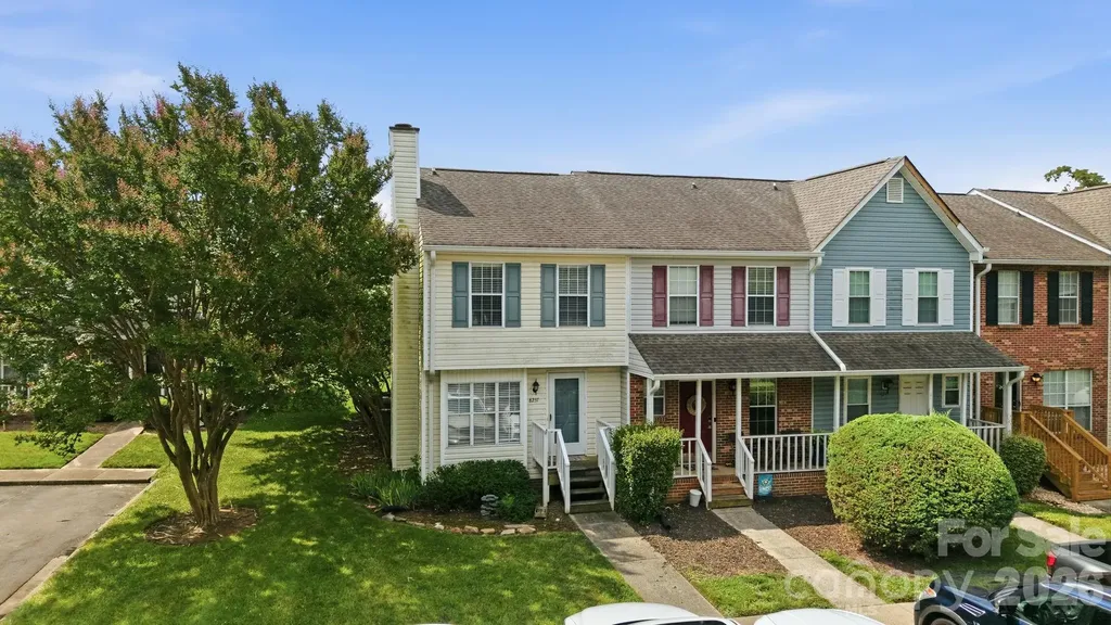 8237 Circle Tree Lane Charlotte NC 28277
