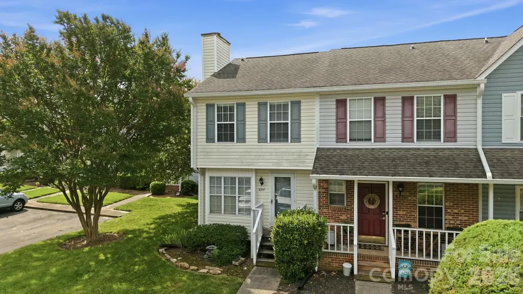 8237 Circle Tree Lane Charlotte NC 28277