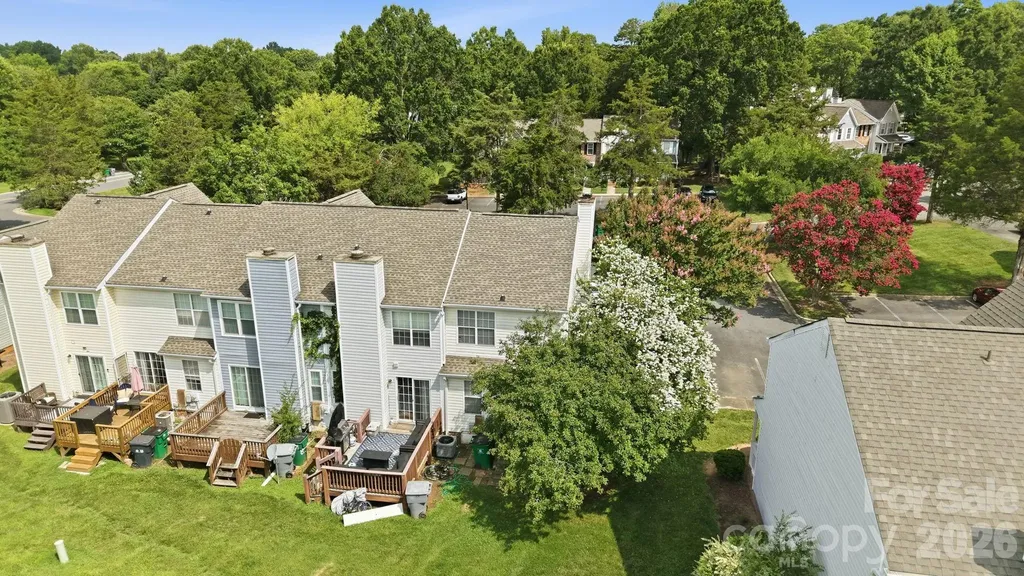 8237 Circle Tree Lane Charlotte NC 28277