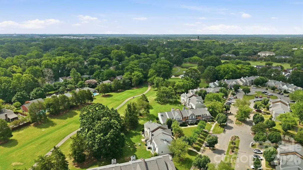 8237 Circle Tree Lane Charlotte NC 28277