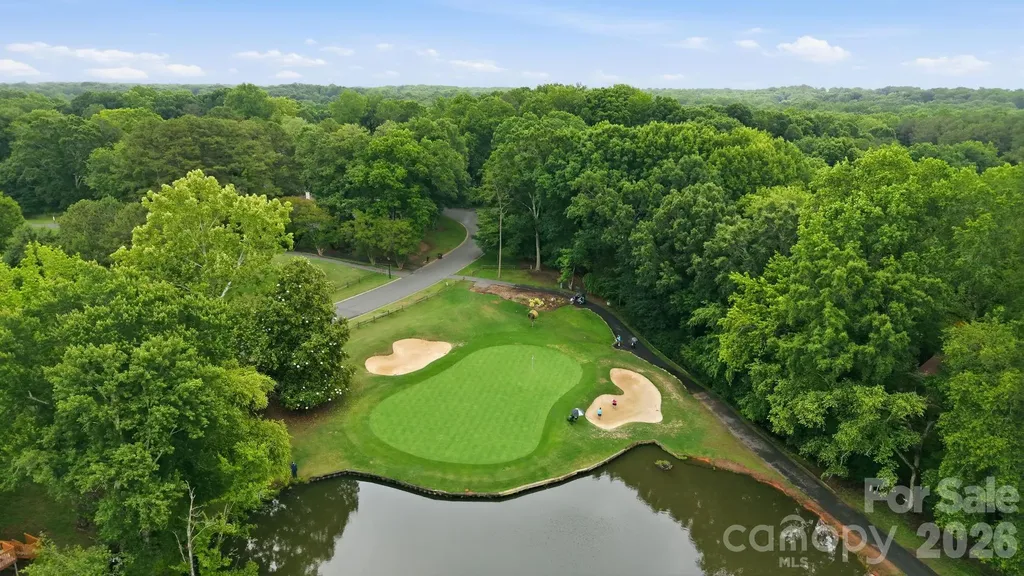 8237 Circle Tree Lane Charlotte NC 28277
