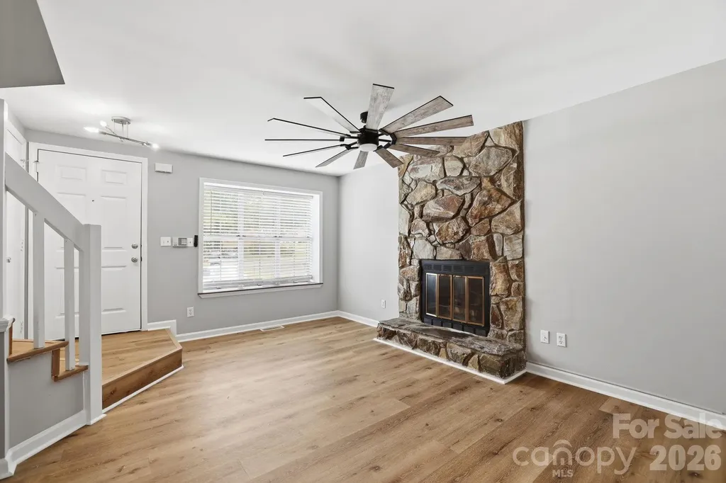 8237 Circle Tree Lane Charlotte NC 28277