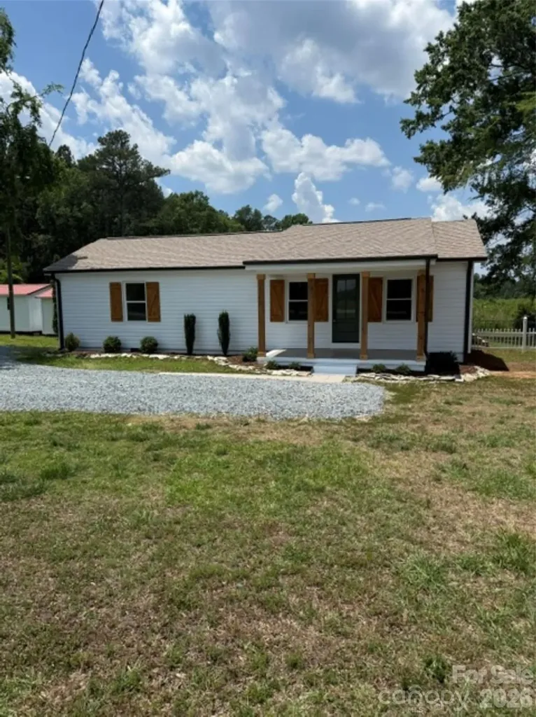 9697 Hwy 52 Highway N Wadesboro NC 28170