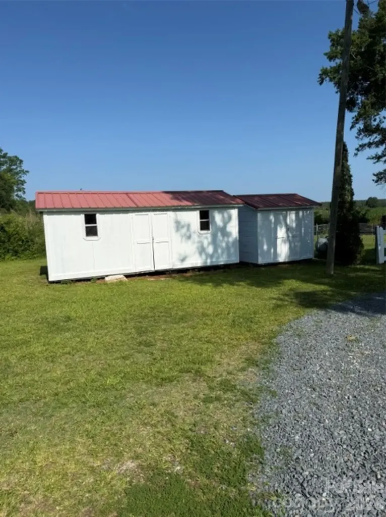9697 Hwy 52 Highway N Wadesboro NC 28170
