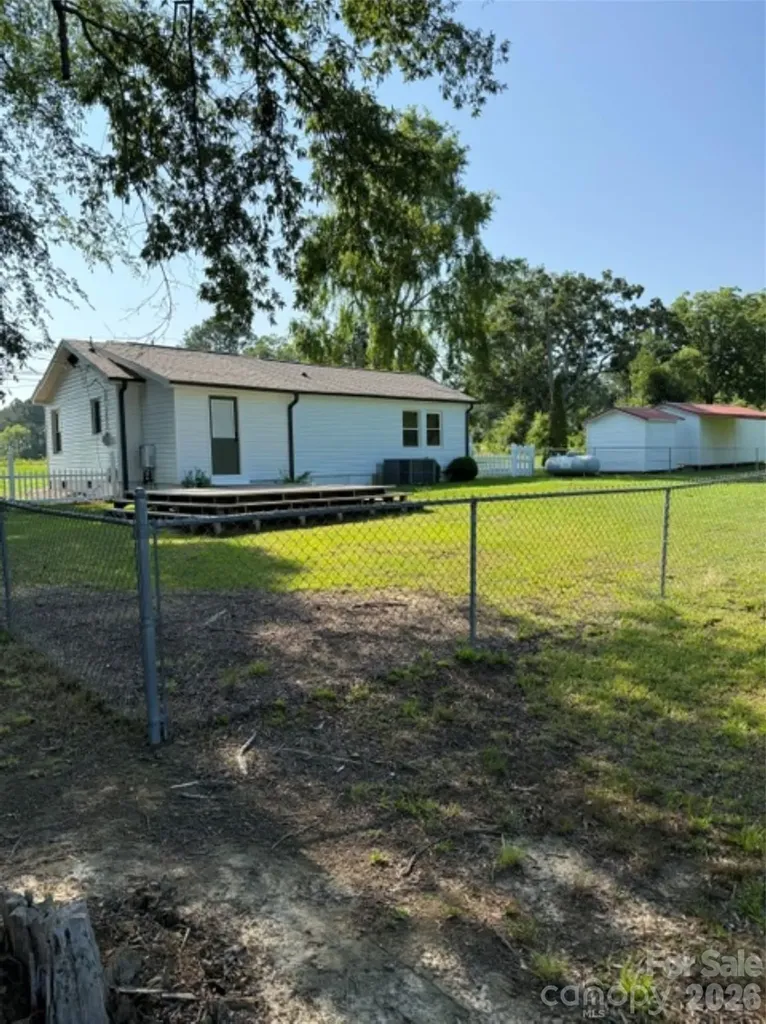 9697 Hwy 52 Highway N Wadesboro NC 28170