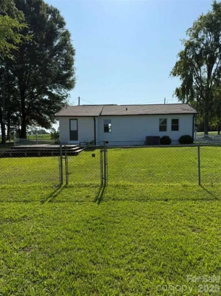 9697 Hwy 52 Highway N Wadesboro NC 28170