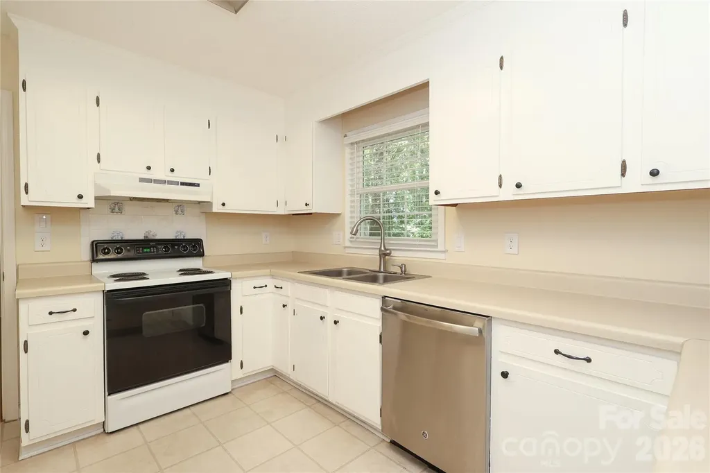 2248 Lawton Bluff Road Charlotte NC 28226